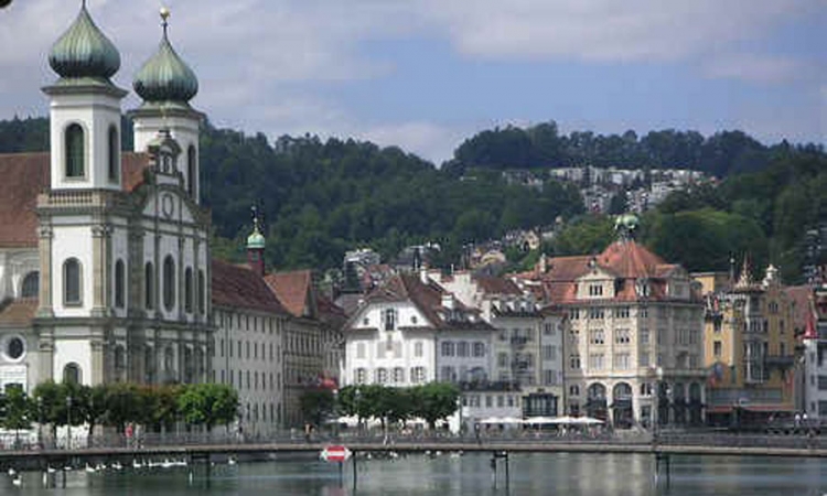 Švajcarska u nedjelju na referendumu o useljenicima