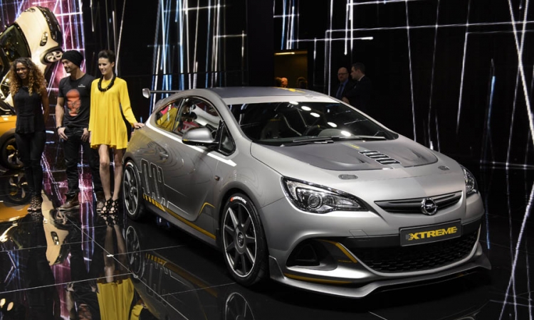 Opelovih "tri u jedan" u Ženevi
