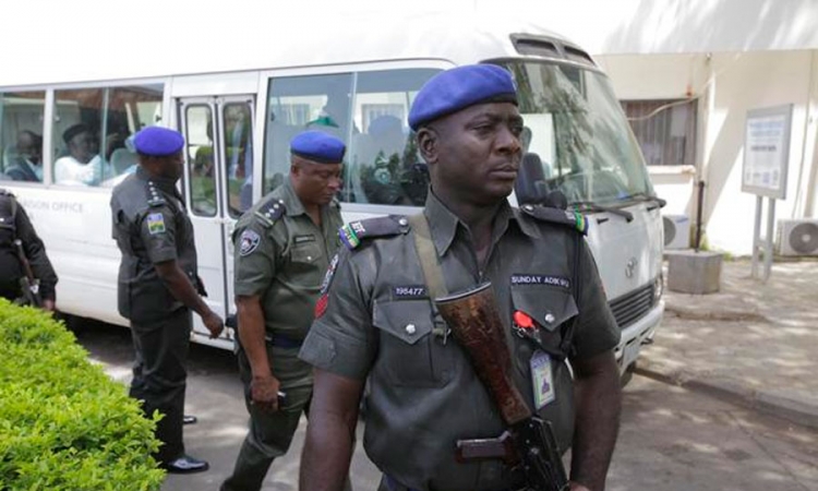 Novi napad u Nigeriji, ubijen i vladar
