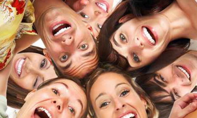Smijeh pozitivno utiče na pamćenje i raspoloženje ljudi