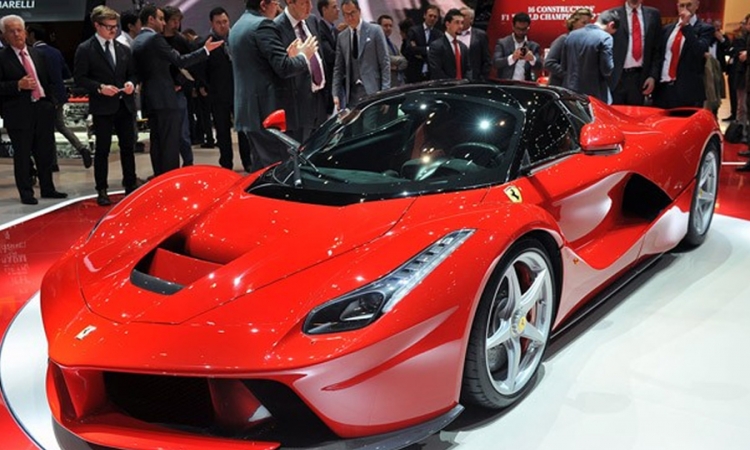 Novinare koji prekrše embargo Ferrari će kazniti sa 50.000 evra