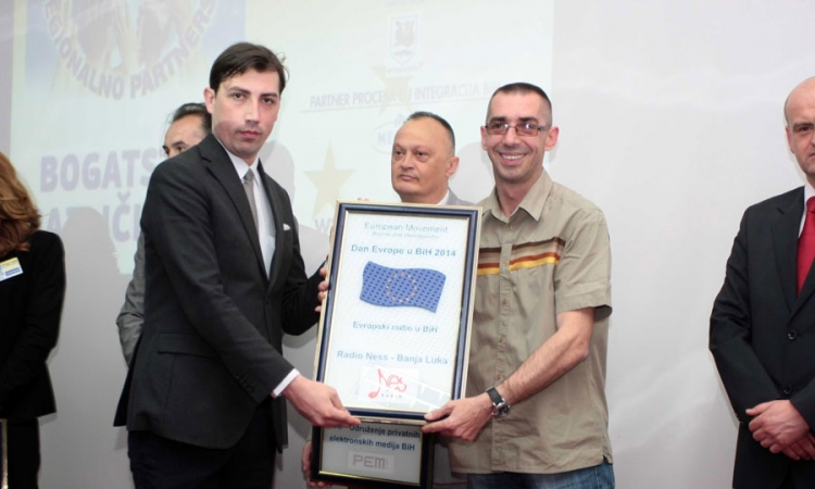 NES-u nagrada "Evropski radio BiH"