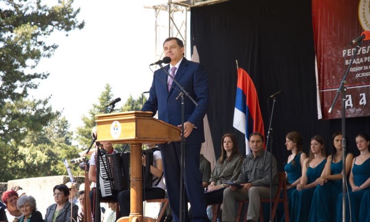 Dodik: BiH sputava srpski narod u slobodi