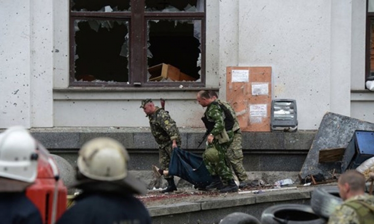 Više od 20 mrtvih u granatiranju Luganska
