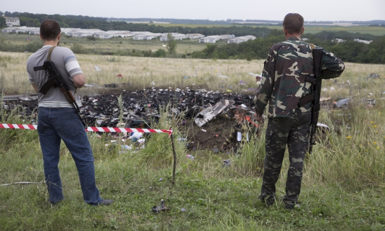 Zašto je avion MH17 letio iznad zone borbenih dejstava?