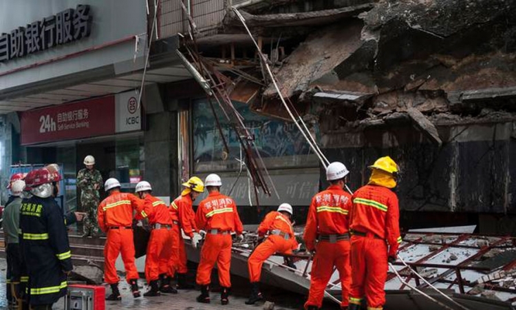 Osam žrtava tajfuna u Kini