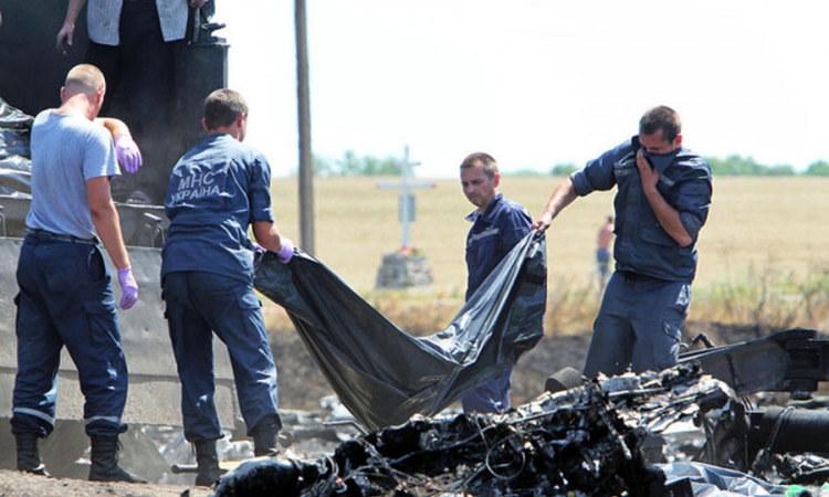 Voz sa tijelima putnika srušenog aviona krenuo iz Toreza