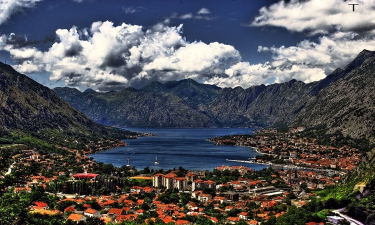 Dramatično spašavanje na desetine turista u Crnoj Gori