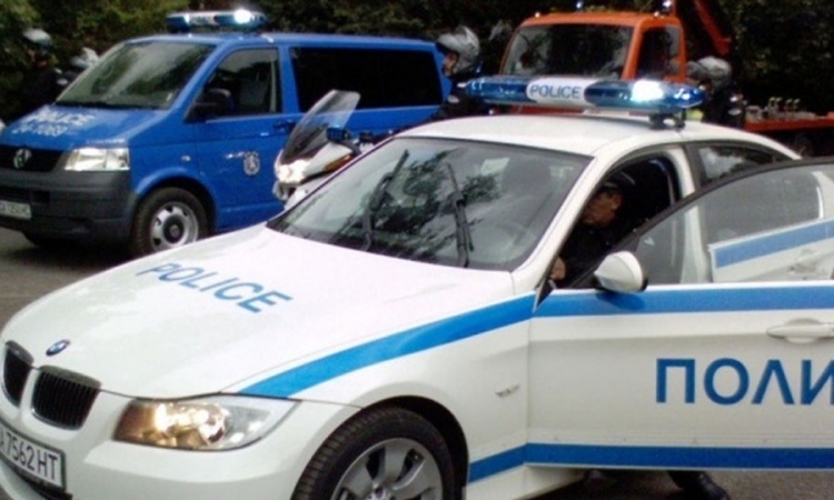 Vozač iz Srbije povrijedio troje djece