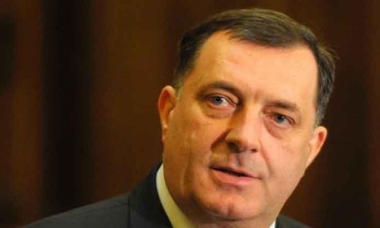 Dodik: Izetbegović krši Ustav, u Doboju turistički