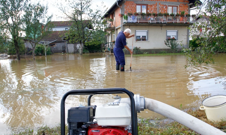 U Dragočaju poplavljeno 12 kuća