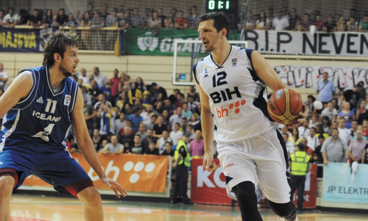 "Zmajevi" sve bliže vizi za "Evrobasket"