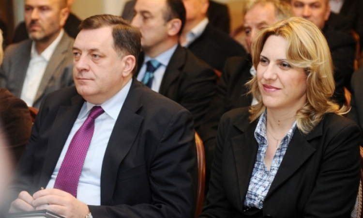 Dodik i Cvijanović na danima Srpske u Srbiji