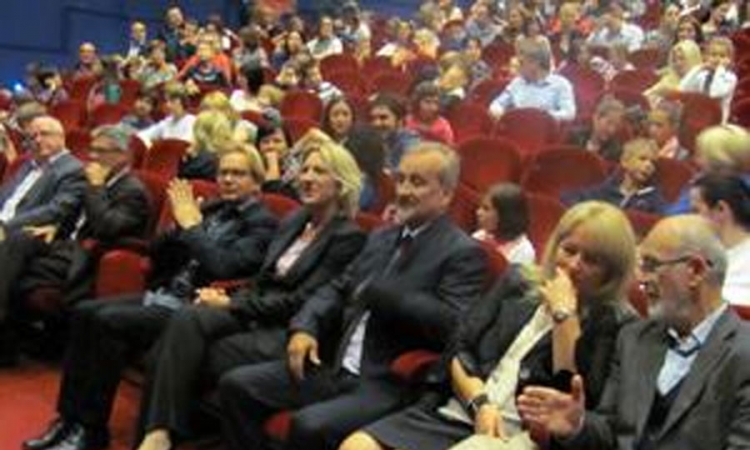 Cvijanović: Dječije pozorište važno za RS