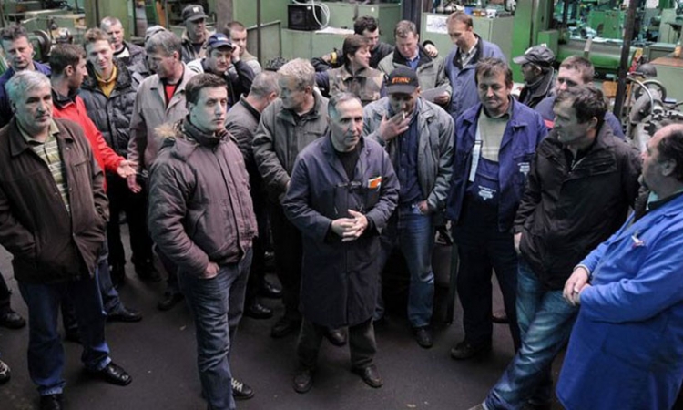 Radnici "Pretisa" ostaju u štrajku 