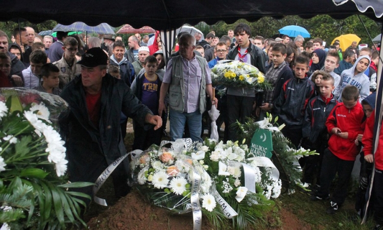 U Zenici sahranjen dječak Harun Mujkić