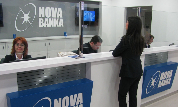 Nova banka nagradila korisnike platnih kartica