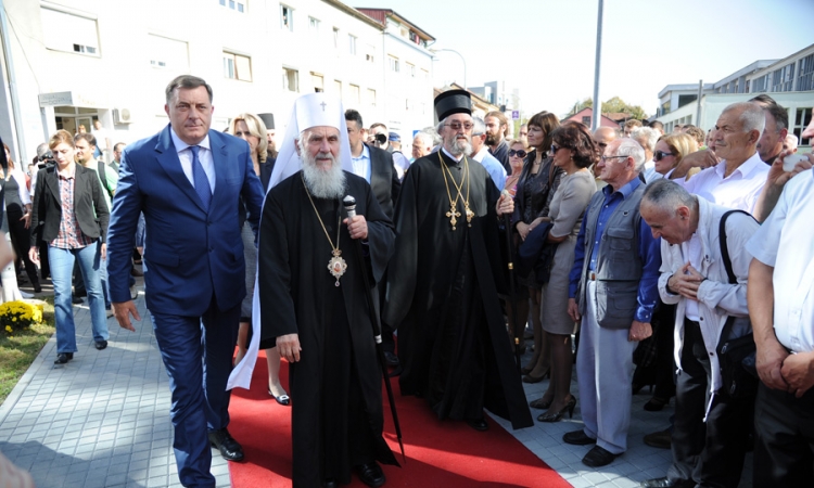 Patrijarh Irinej poželio da Dodik i dalje vodi narod RS