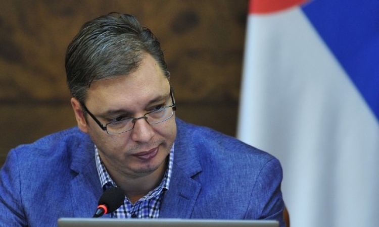 Vučić: U javnom sektoru 100.000 radnih mjesta manje