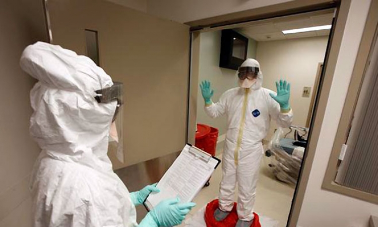 Više od 10.000 oboljelo od ebole