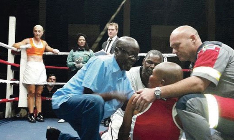 Južnoafrička bokserka preminula od posljedica nokauta