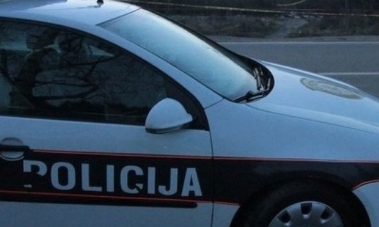 Muškarac poginuo u saobraćajnoj nesreći kod Kiseljaka