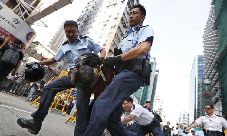 U Hong Kongu uhapšeno 80 ljudi, policija koristila suzavac