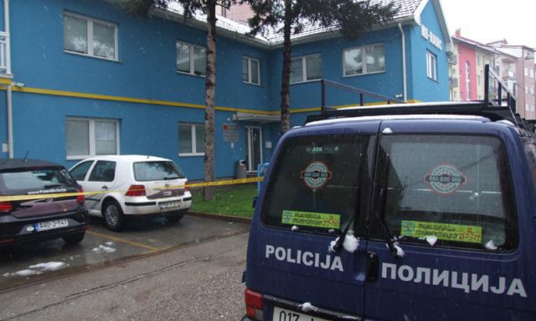Policija pretresa Javno preduzeće "Putevi Brčko"