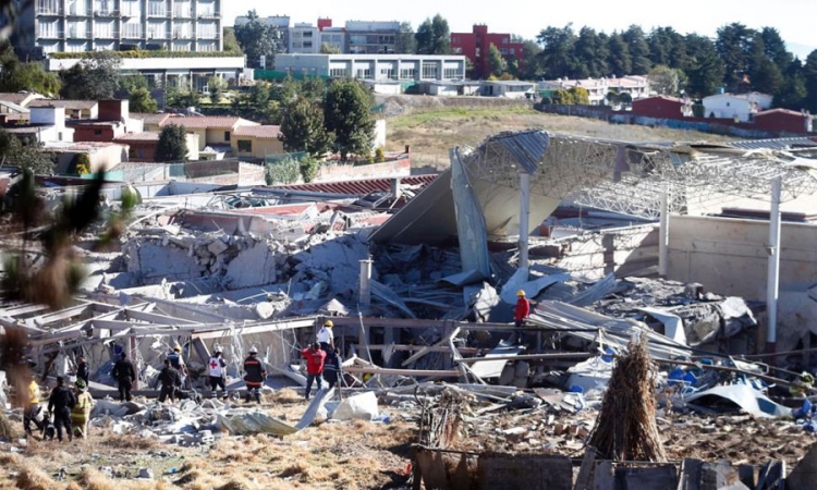 U eksploziji u Meksiko sitiju poginuli žena i dvoje djece