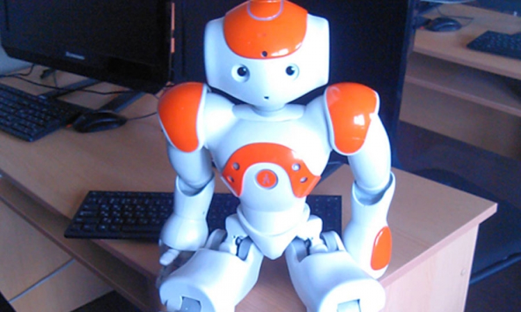 Robot Nao govori 19 jezika, ne umara se i ne traži platu