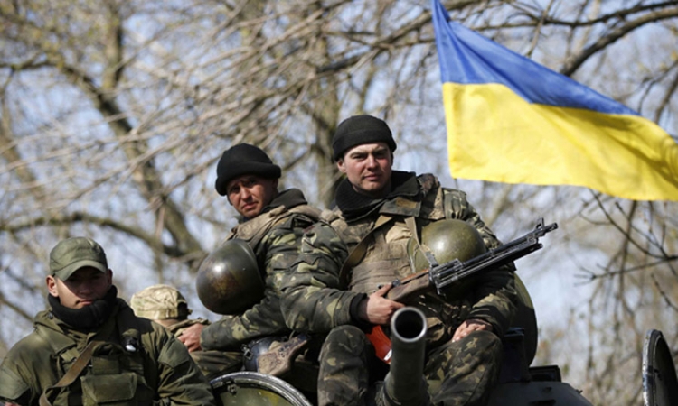 Ukrajinska vojska ne može da počne da povlači teško oružje