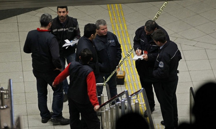 Kvar na pokretnim stepenicama u Turskoj: Povrijeđeno 14 osoba