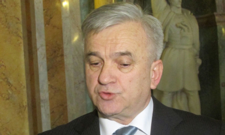 Čubrilović: Intenzivirati saradnju svih institucija