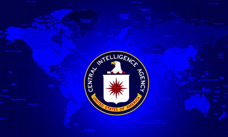 Bivši direktor CIA odavao državne tajne