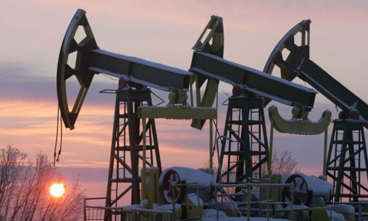 Snažan dolar ograničio rast cijena nafte