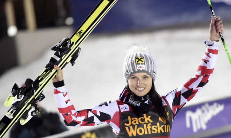 Feninger zbog titule nastupa i u slalomu