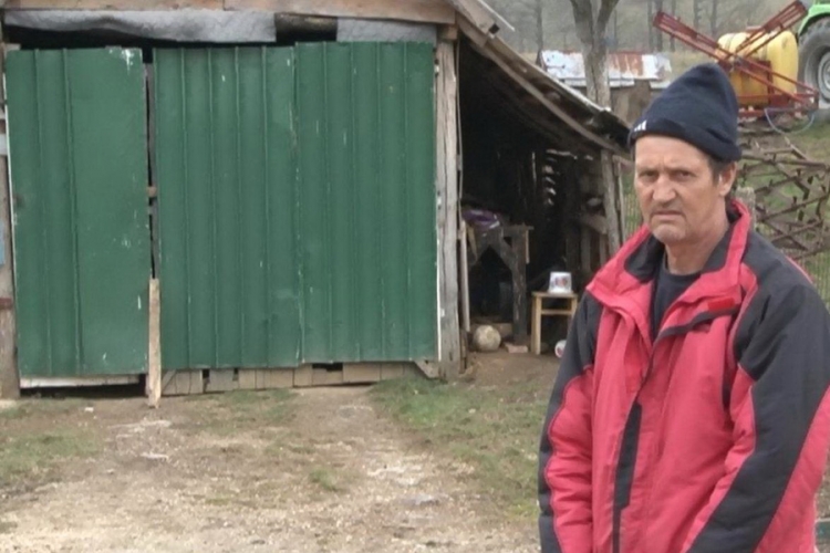 Porodica Kasić dvije godine živi bez struje