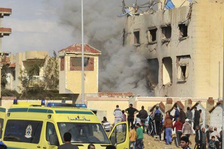 Najmanje 14 mrtvih u dva napada na Sinaju