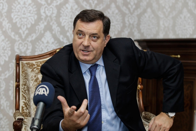 Dodik: Zločin u zaboravu, zločinci bez kazne 