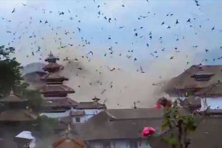 Zastrašujući snimak potresa u Nepalu