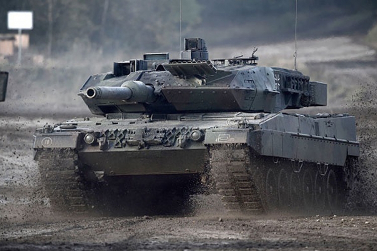 Njemački "Leopard 2" nema nikakve šanse protiv ruskih tenkova
