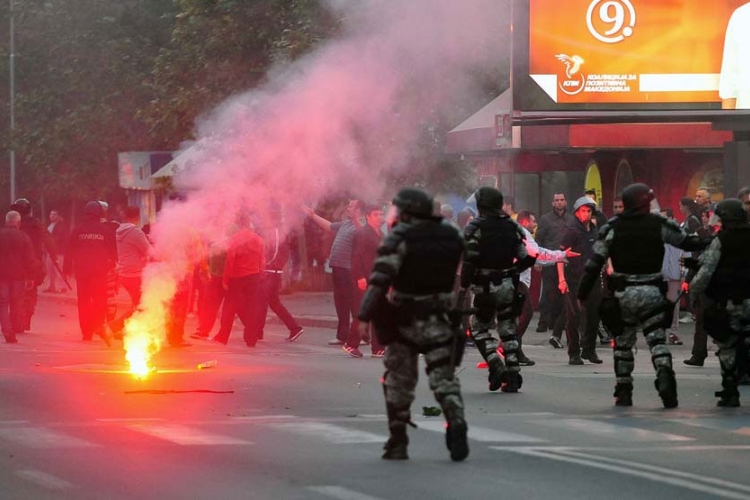 Sukobi u Skoplju: Više od 20 povrijeđenih