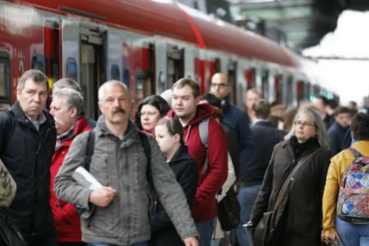 Za 7. i 8. maj otkazano dvije trećine polazaka vozova u Njemačkoj