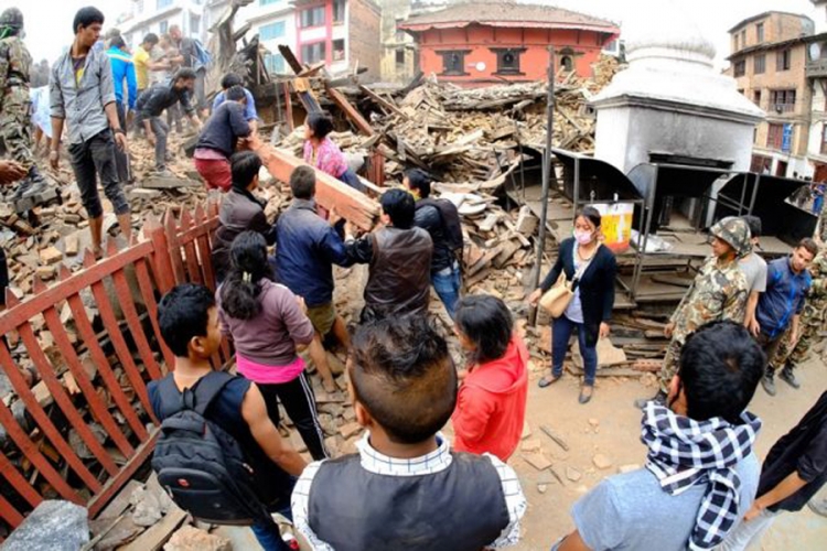 Novi snažan zemljotres u Nepalu