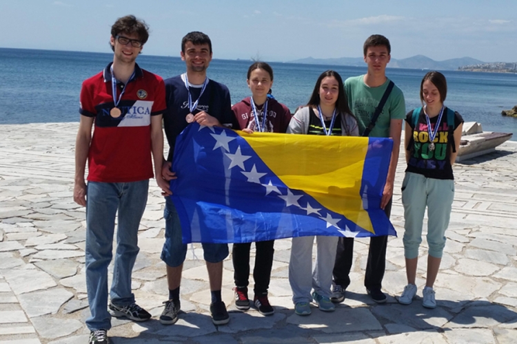 Pet medalja za mlade matematičare iz BiH