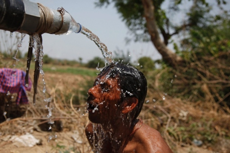 Indija: Od vrućine umrlo 230 ljudi