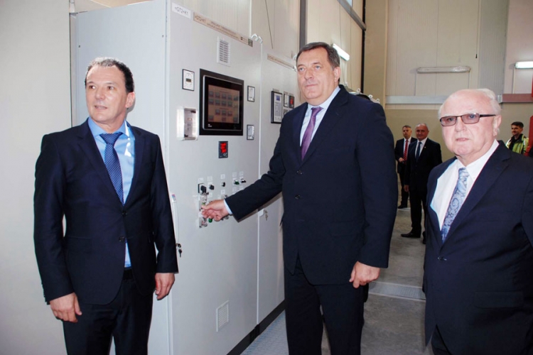 Dodik i Mrda pustili u rad HE "Mesići-Nova"