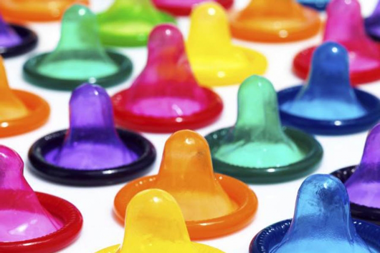 Kondomi koji mijenjaju boju u dodiru sa infekcijama