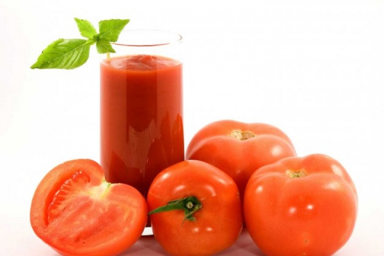 Razlozi zbog kojih treba da pijete sok od paradajza svaki dan