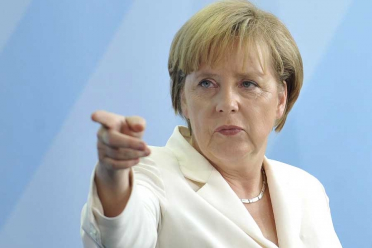 Posjeta Merkelove vjetar u lice ili leđa bh. vlastima